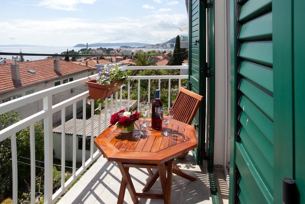 Apartment Firule Sandy Beach Split Exterior foto